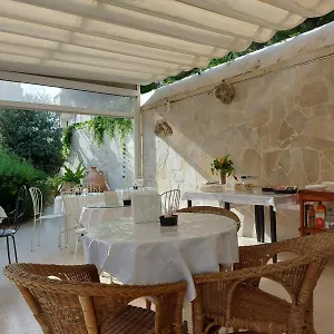 Cumpari Turiddu Bed & Breakfast
